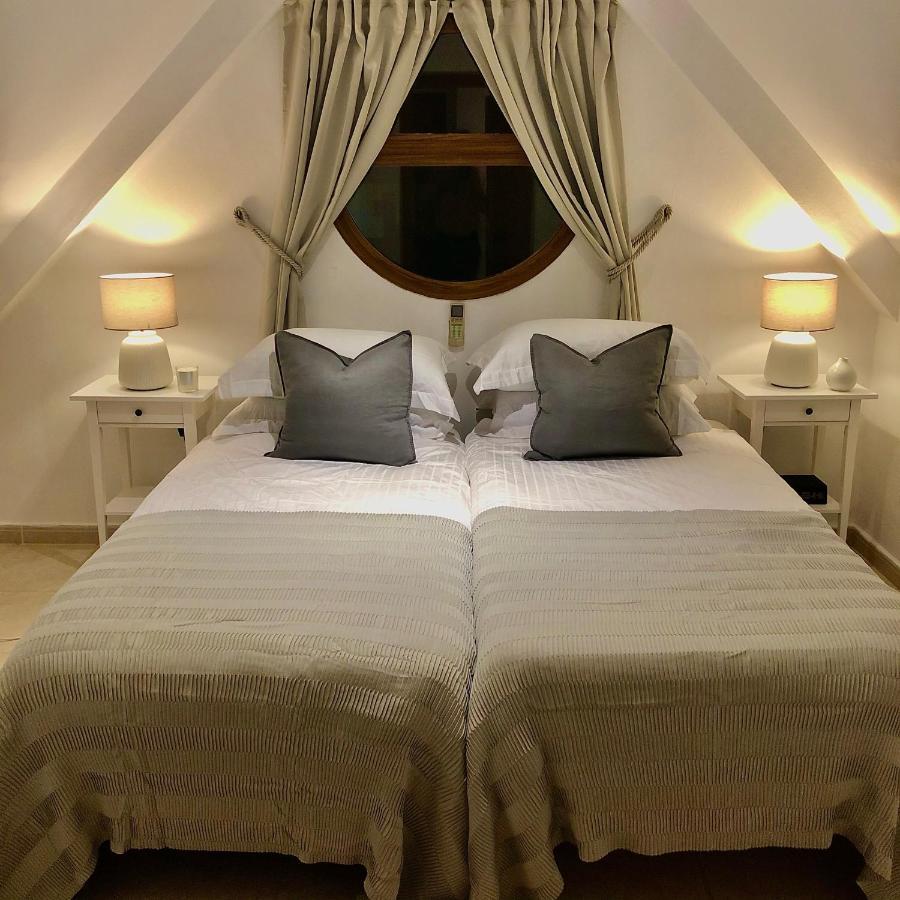 Luxurious Duplex Penthouse With Golf And Sea Views Apartment เบนัลมาเดนา ภายนอก รูปภาพ